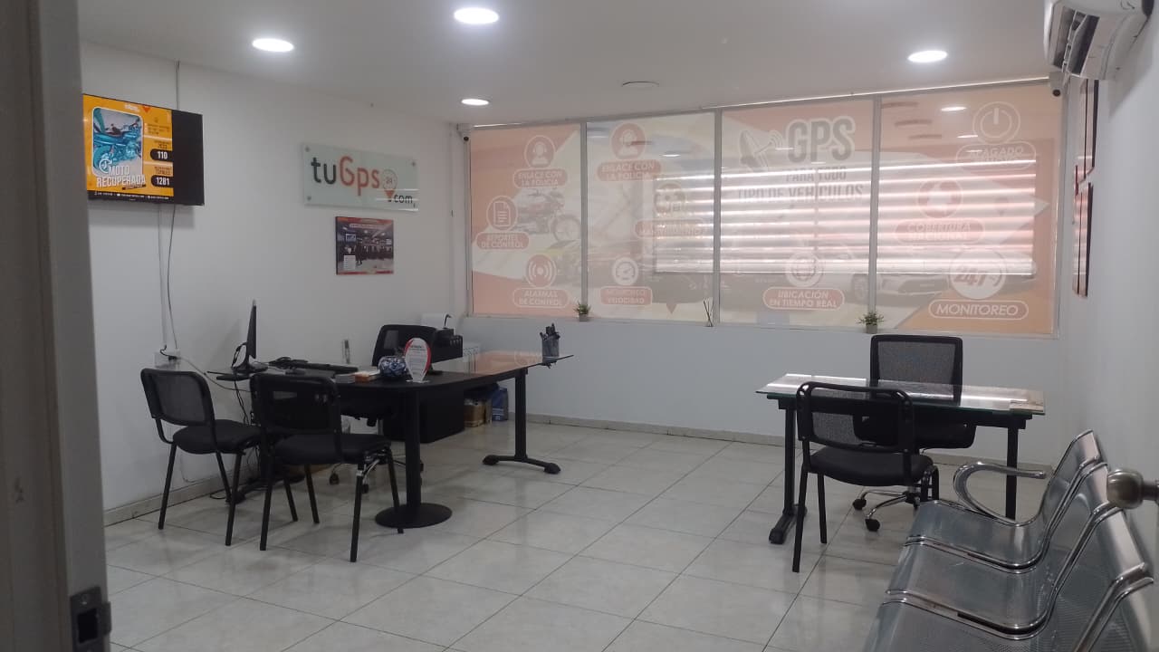 Sucursal TuGPS24 Montería — interior